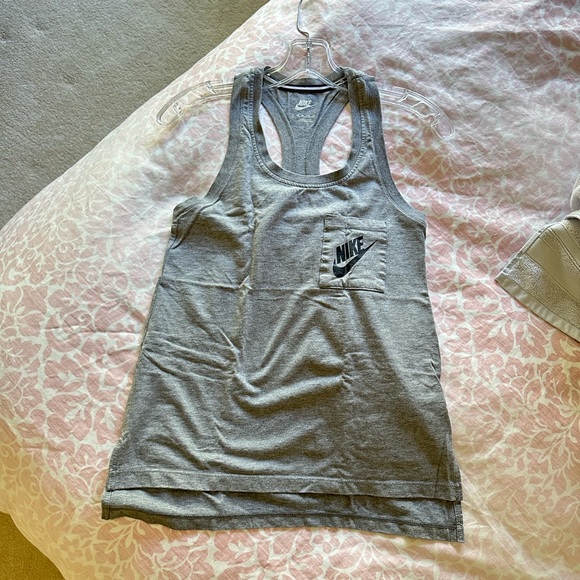 Nike Racerback Tank - Picture 4 of 10
